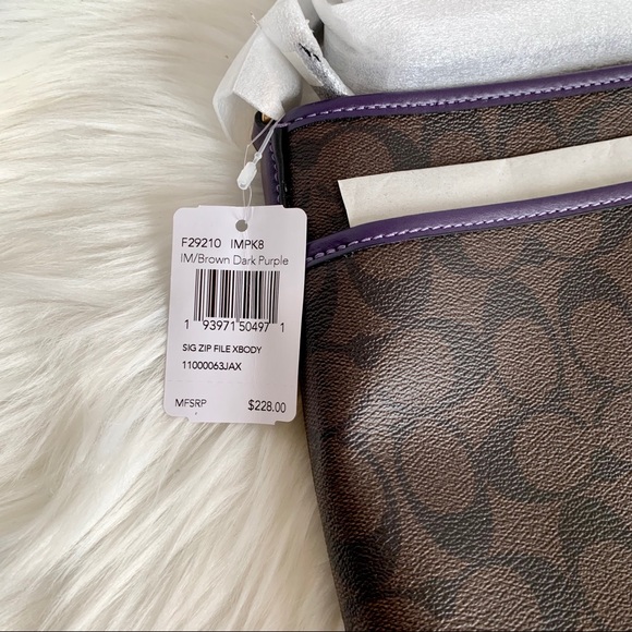 Sold🚫Coach File Crossbody In Signature Canvas - Picture 7 of 9